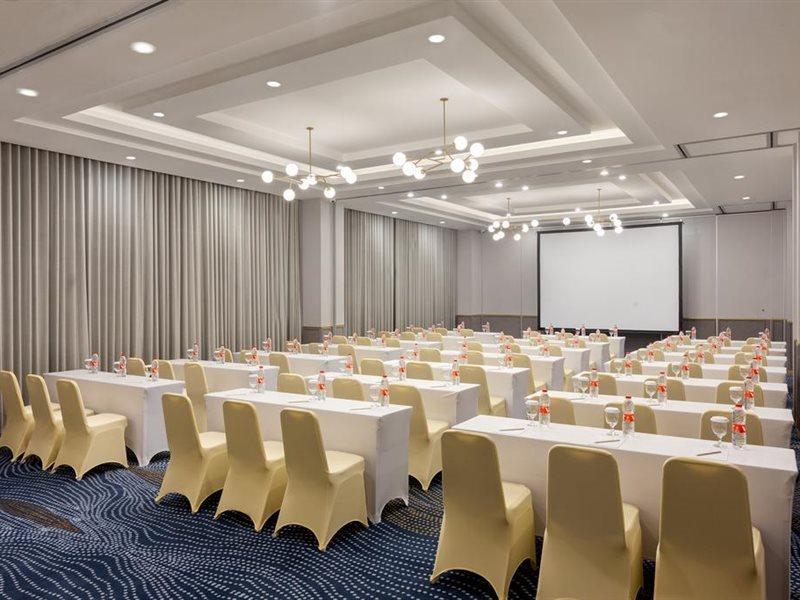 Hotel Santika Pasir Koja Bandung Esterno foto