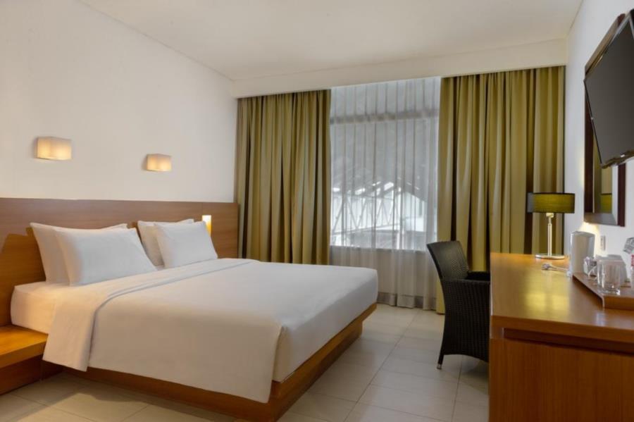 Hotel Santika Pasir Koja Bandung Esterno foto