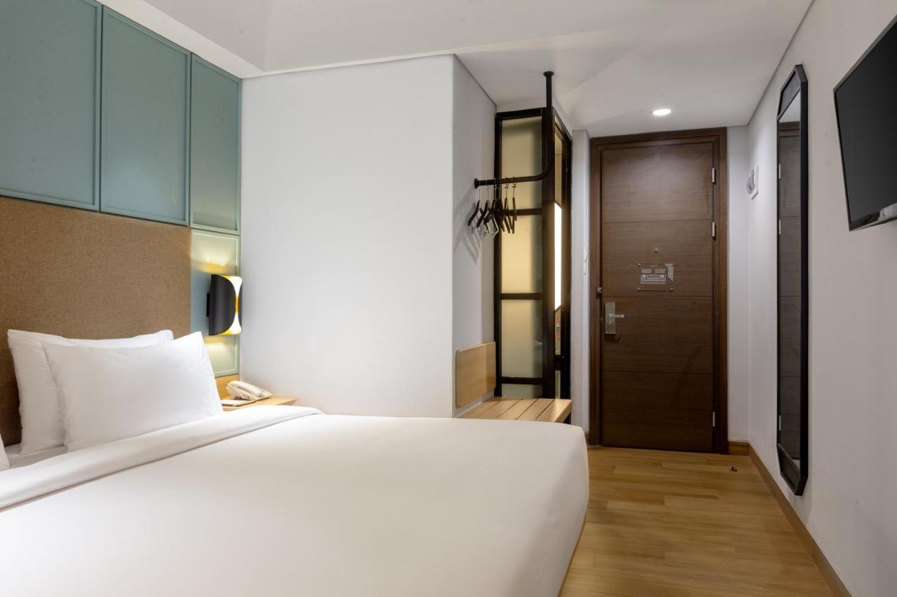 Hotel Santika Pasir Koja Bandung Esterno foto